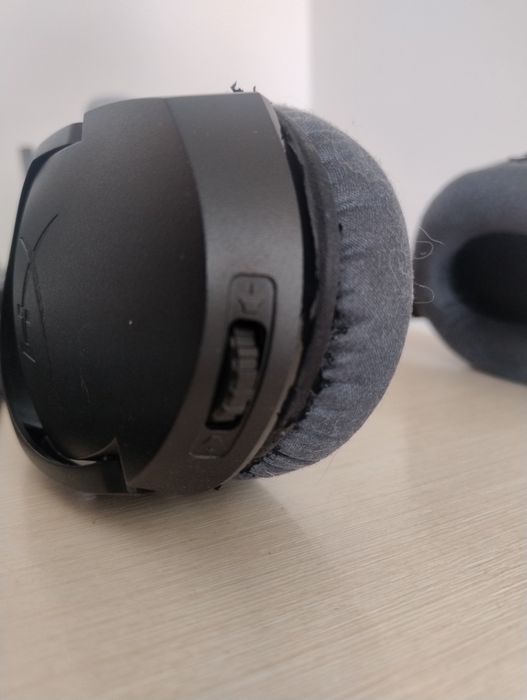 Casti wireless HyperX Cloud Stinger