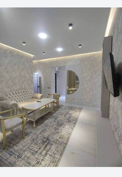 Продаётся уютная 2х комн. Высокопотолочка Аллея Гагарина