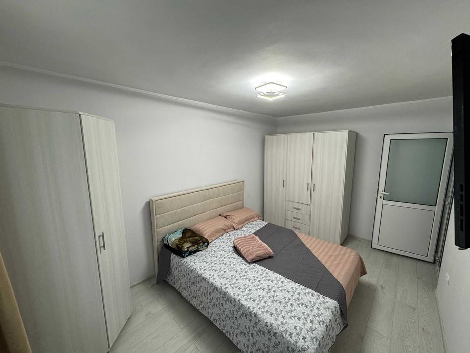 Inchiriez garsoniera zona Ostroveni