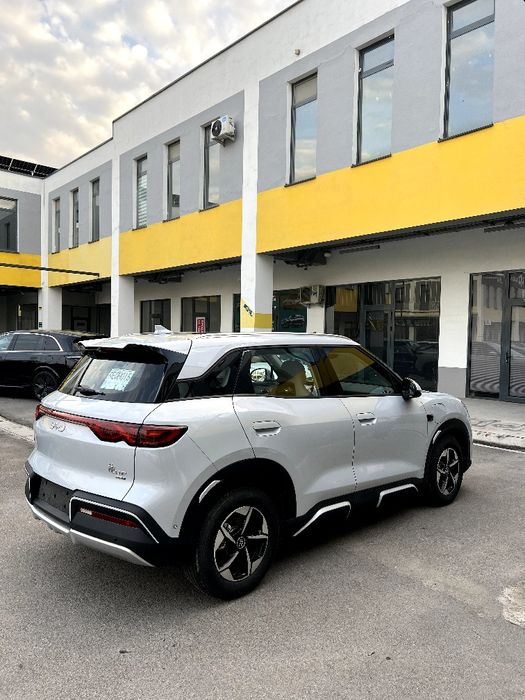 BYD Yuan up full smart  20500$