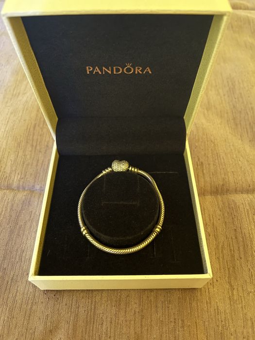 Пандора гривна “Любов”