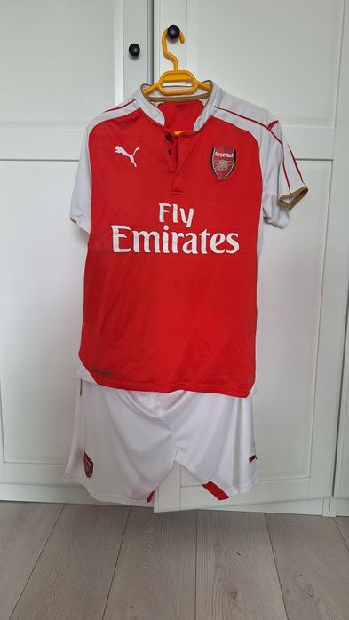 Echipament fotbal Arsenal