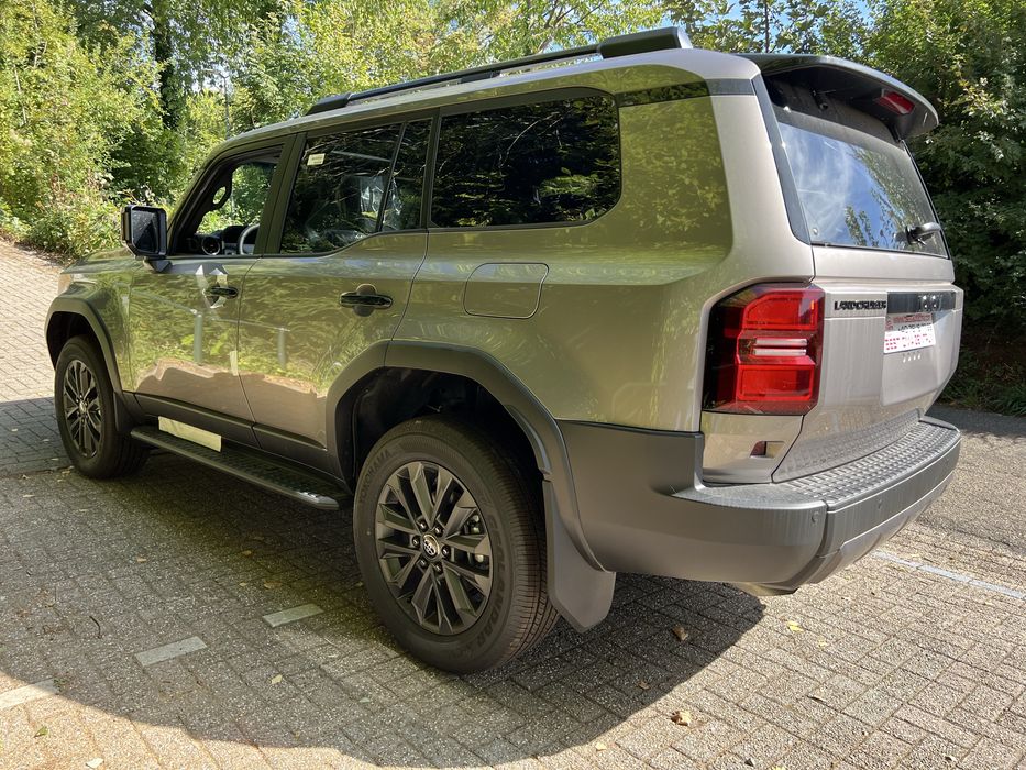 Toyota Landcruiser 250 Luxury Premium 2.8D 4WD,