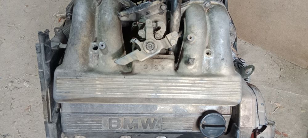 BMW матор м40 в хорошем состоянии