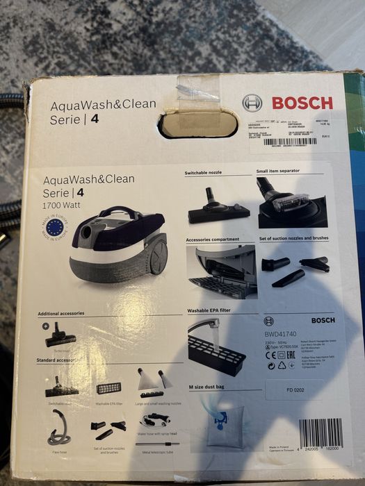 Aspirator cu spalare Bosch  AquaWash&Clean Serie 4 - 1700W