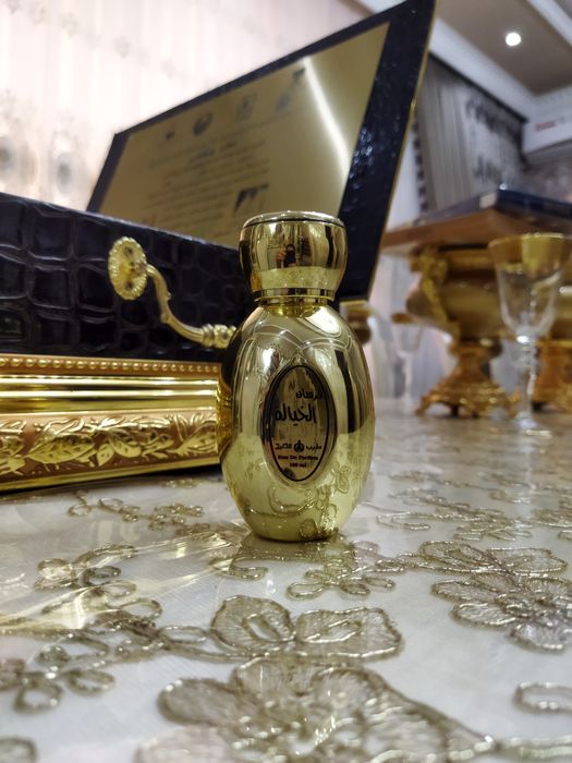 Noyob arabcha sovgʻa toplami - faxriy estalik