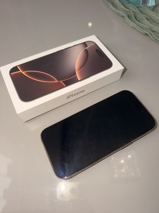 БЕЗУПРЕЧЕН IPhone 16 Pro 100% Батерия 512GB