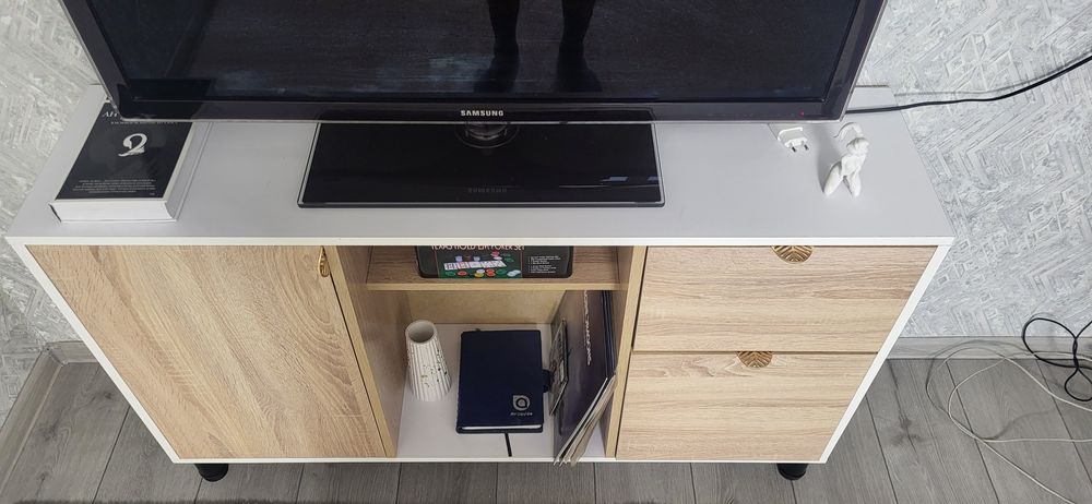 Тумба для телевизора (дуб сонома + белый)