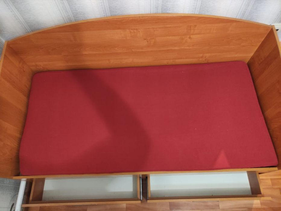 Детская-подростковая кроватка