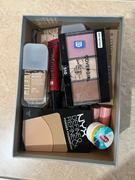 Бьюти-бокс американской косметики (NYX, Milani, Covergirl, Wet n Wild)