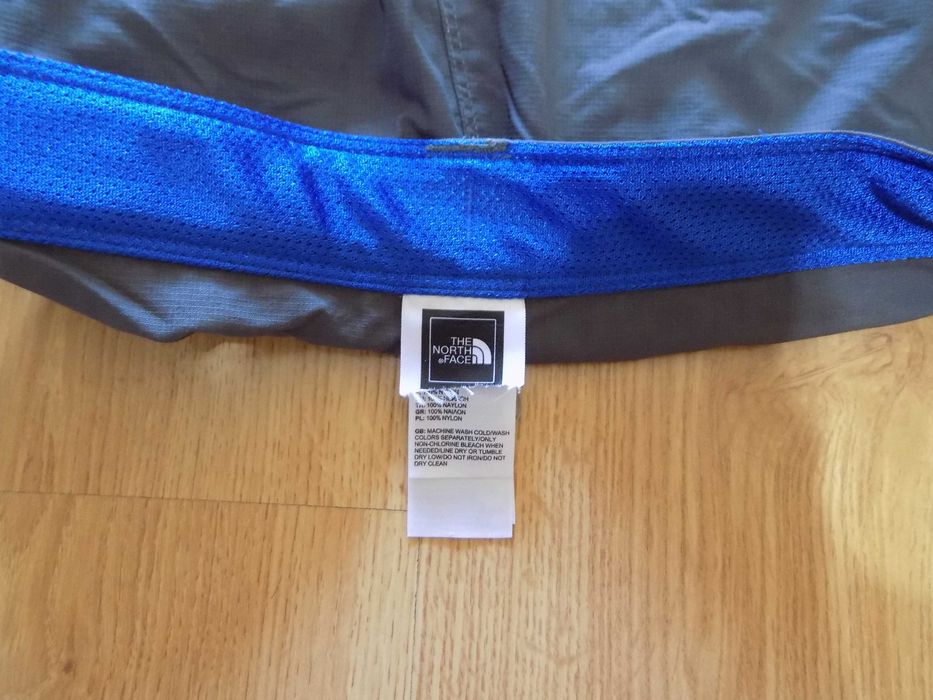 къси панталони the north face/colmar екип туризъм мъжки оригинал XS/L