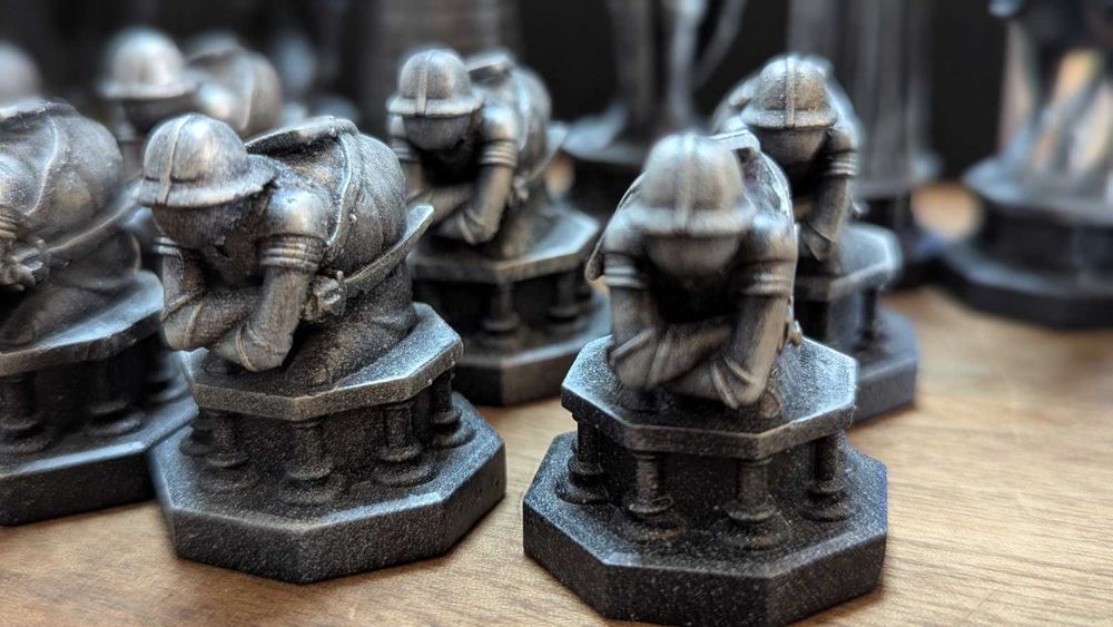 Луксозен 3D принтиран шах „Хари Потър“ – Wizard Chess | Колекционерски комплект
