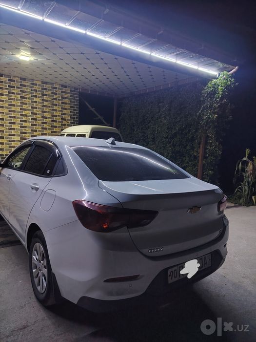 Chevrolet Chevrolet onix 3-paz sotiladi, ideol Hali yangiday