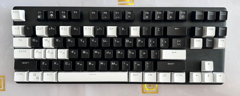 HyperX Alloy Origins (blue switch)