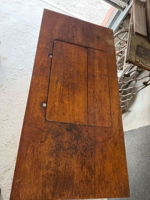 Швейная машинка.