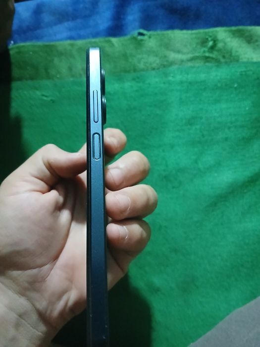 Realme s33 srochni sotiladi