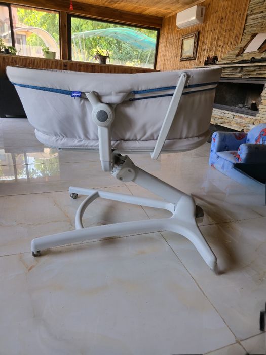 Chicco 5 в 1 бебешка кошара,стол,място за игри