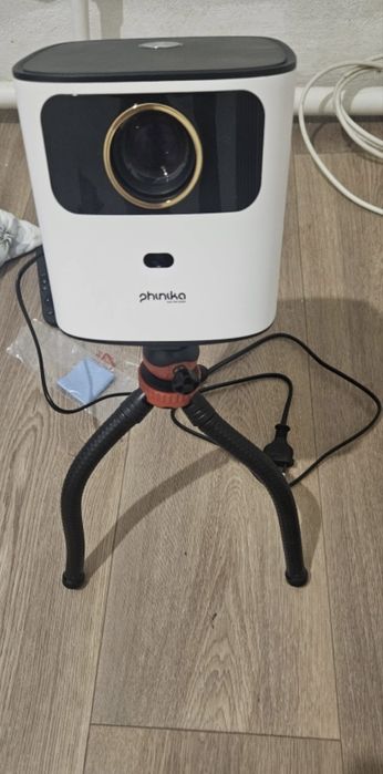 Проектор PHINIKA АК-26