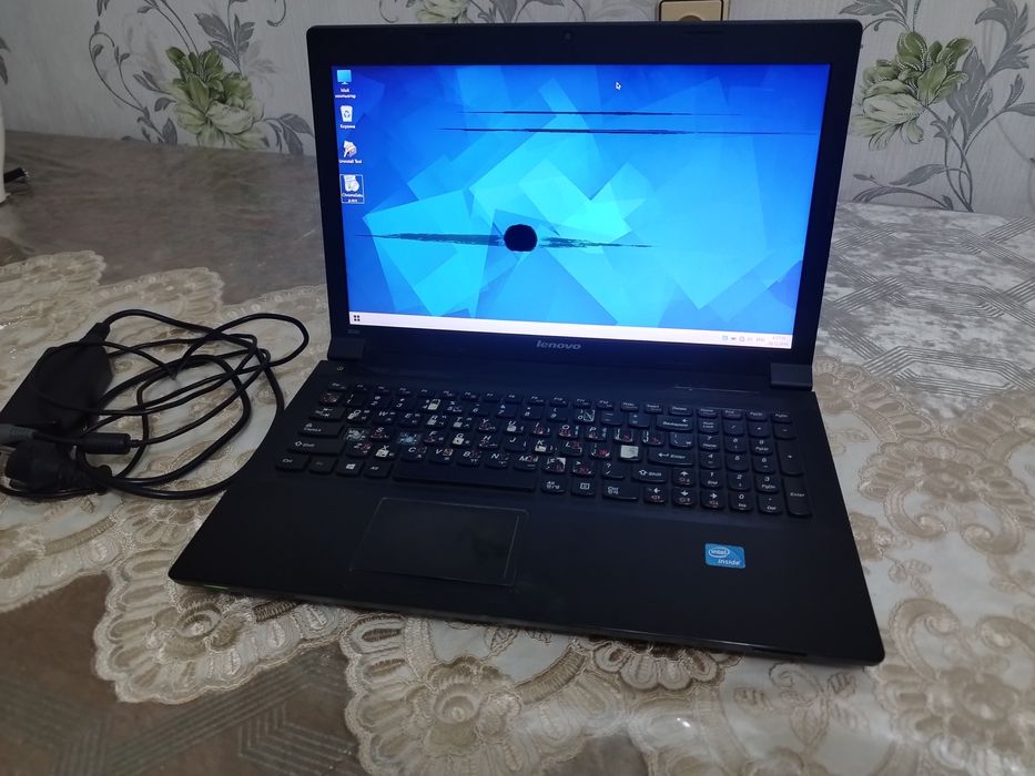 Ноутбук за 460000 сум ( Lenovo B590 Б/у )