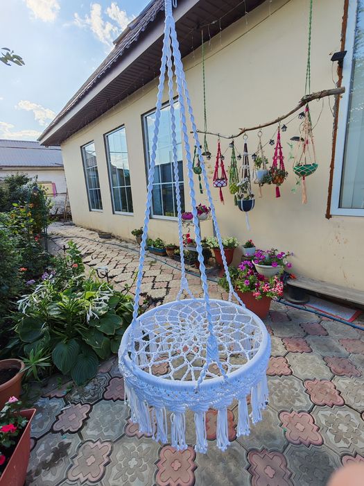 Качели, ручная работа.