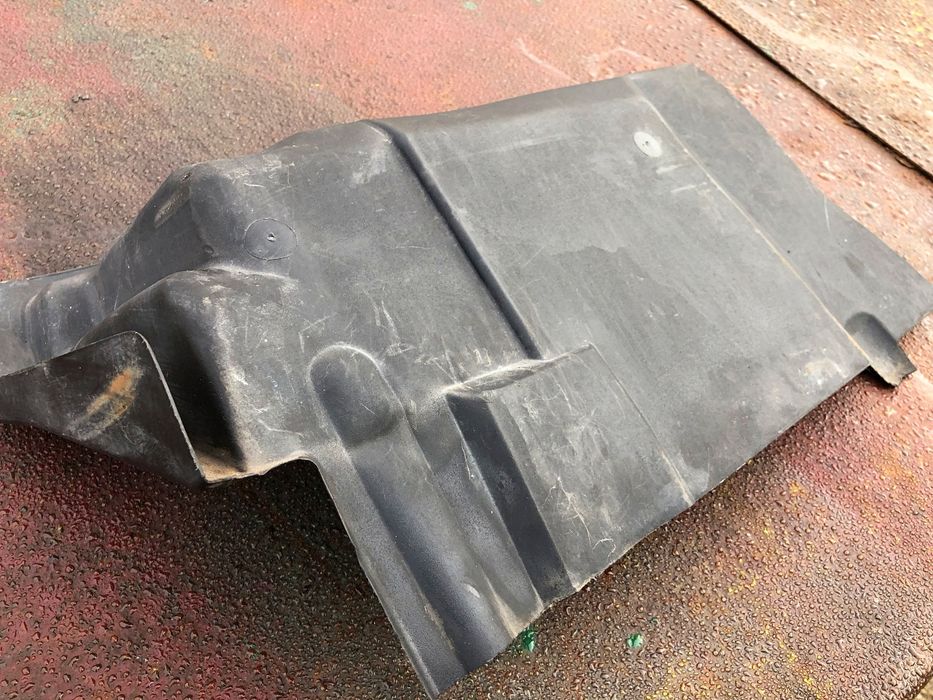 Продам запчасти мерс124