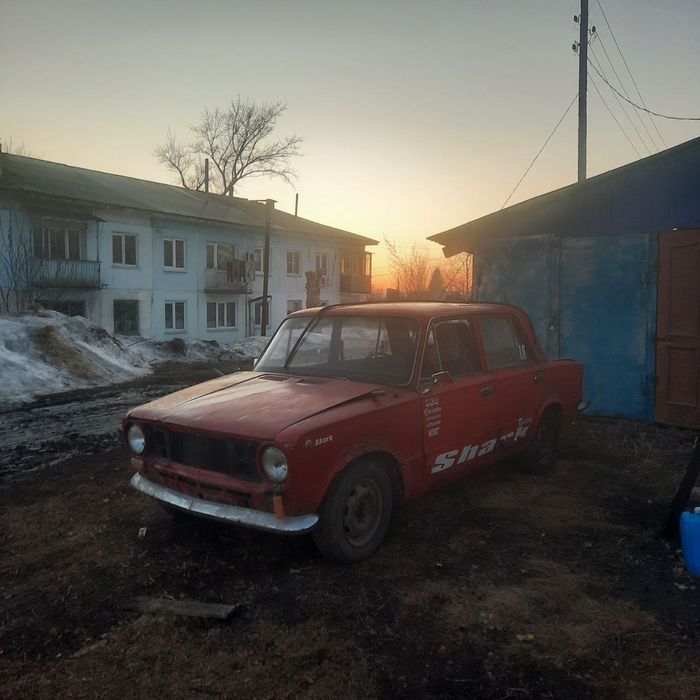 Продам ваз 21013