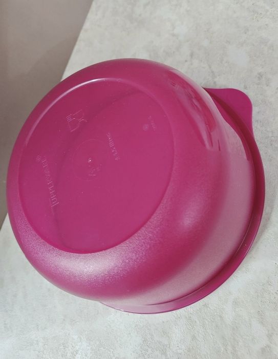 Контейнер для еды tupperware 1,5л