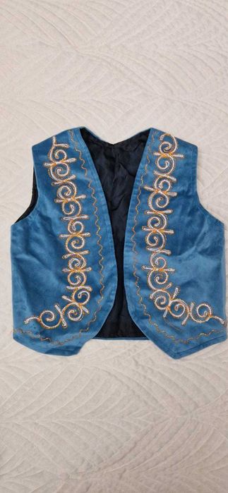 Продам Детский костюм