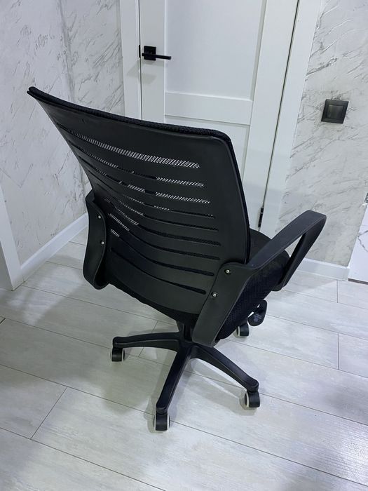 Продам Кресло офисное