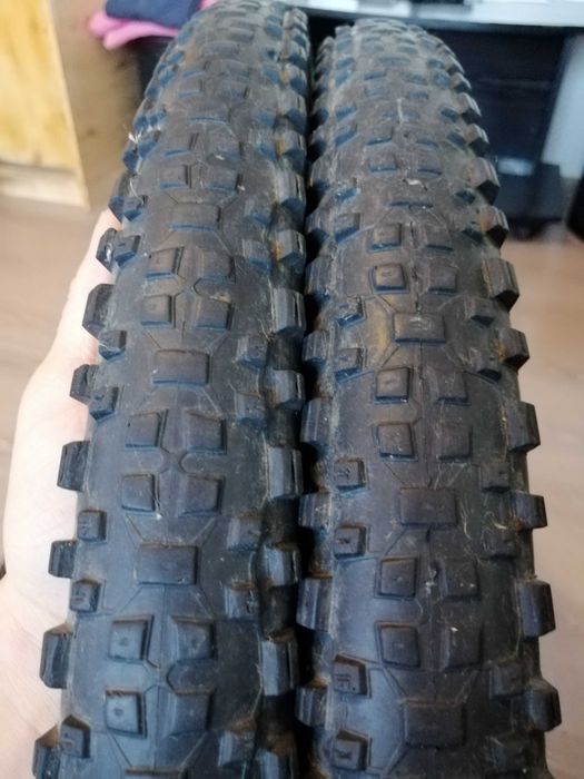Anvelope/cauciucuri pliabile cursiera Bikehut 28" (700x28c), MTB Pirelli Scorpion XC M ProWall TR 29x2.20" si Schwalbe Racing Ralph 27.5x2.25" (650b)