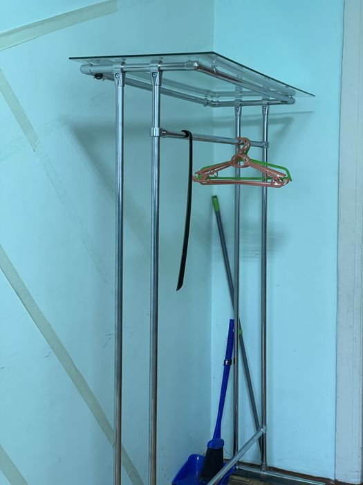 Вешалка напольная
