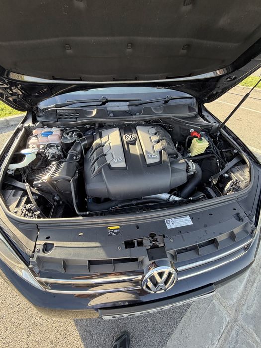 Vw touareg   Full Rline interior exterior  cod motor CRC