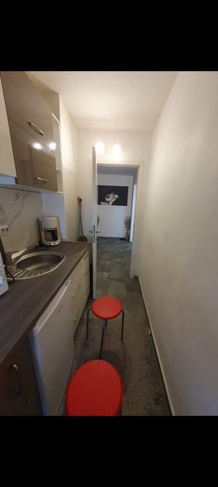 Regim hotelier închiriez 2 apt  cu 1 si 2 camere