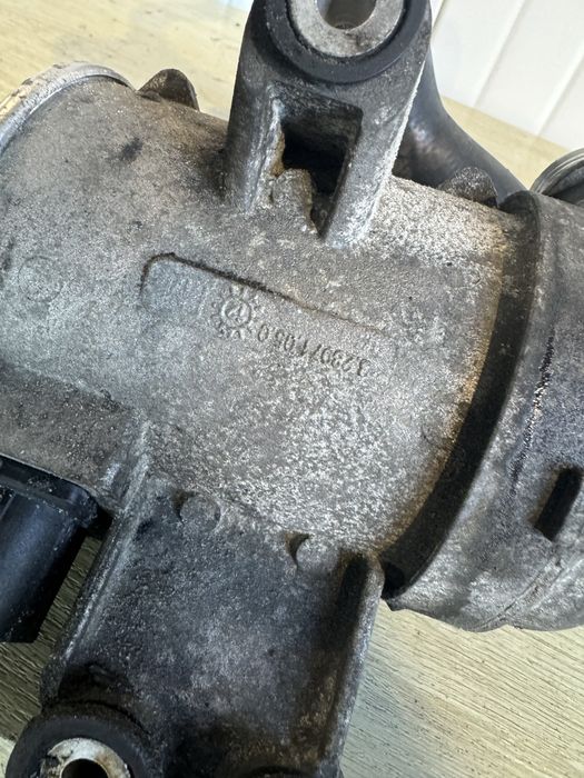 Водна помпа и воден маркуч турбо бмв Н55Б30А bmw N55B30A 335i 535i 4.0