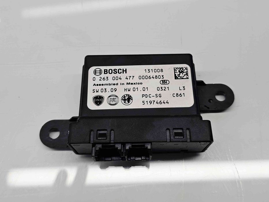 Modul senzori parcare Fiat 500L Trekking [Fabr 2012-prezent] 51974644