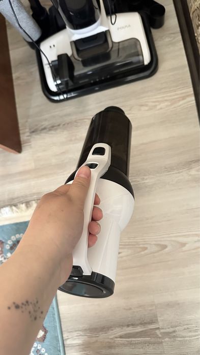 Моющий пылесос Foura