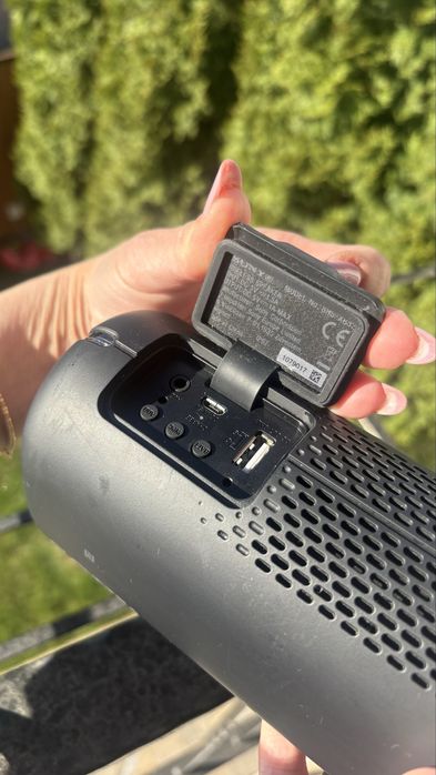 Sony SRS-XB32 EXTRA BASS – stare foarte bună, puțin folosită