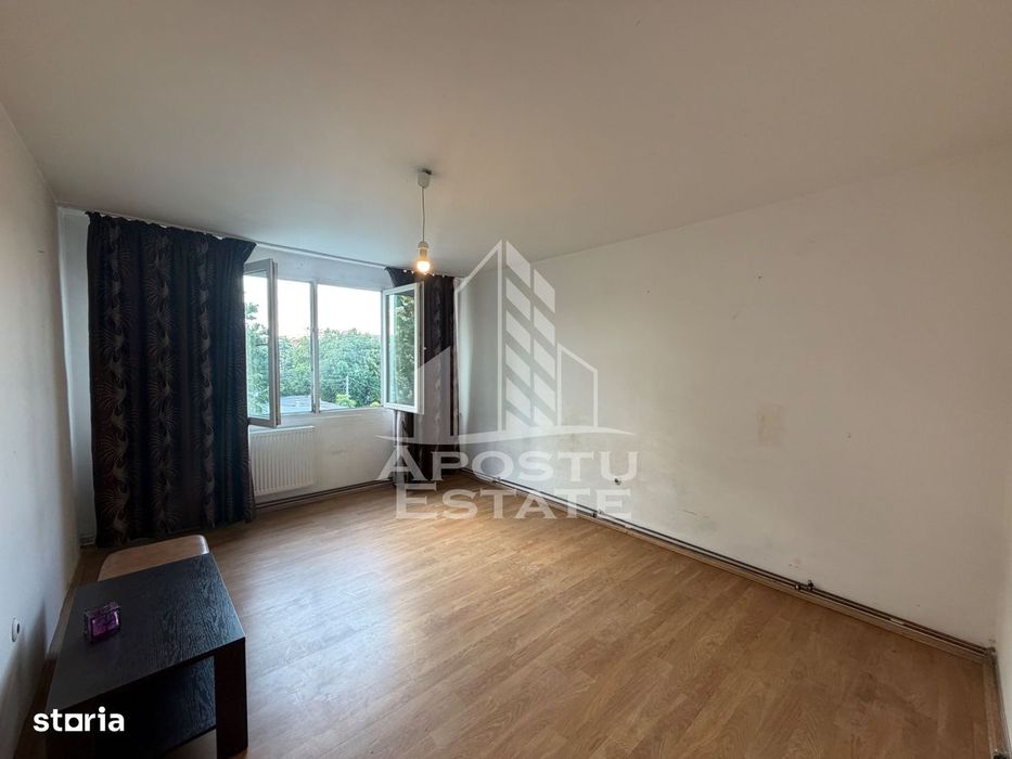 Apartament cu 2 camere de vânzare,decomandat,Gheorghe Lazăr,Timișoara — fotografia 1
