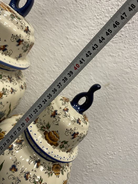 Холандскa порцелановa урнa делфт - вазa с капак урна 3 броя