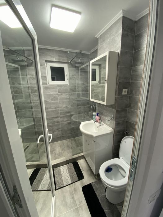 Inchiriez apartament 2 camere