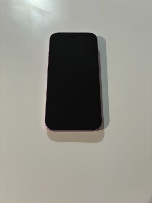 Iphone 16 / 128GB/ - в гаранция