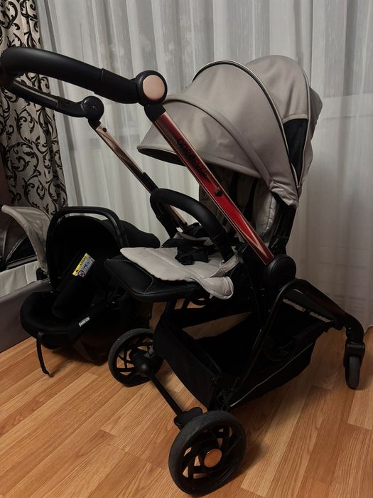 Cărucior Chicco 4 în 1