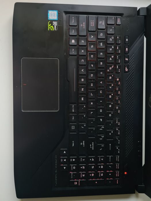 Laptop gaming ASUS i7 / gtx 1050 / 16gb RAM / 1tb+128gb ssd