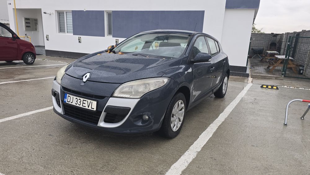 Vând Renault Megane, gaz, 1.6