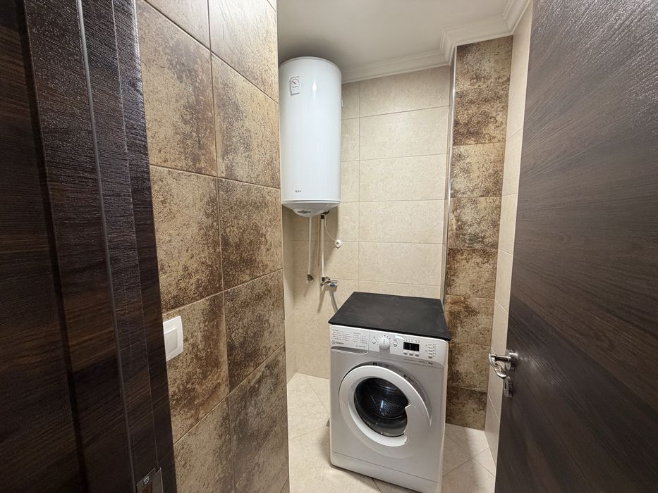 Тристаен апартамент под наем