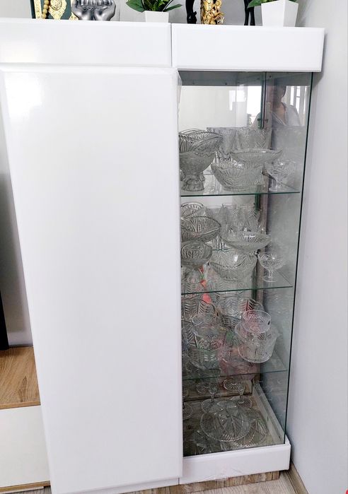 Сервант современный для гостинной