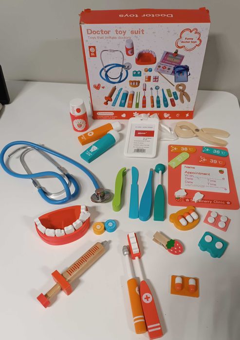 Детски дървен зъболекарски комплект