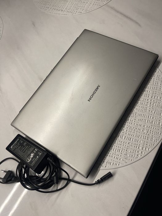 Vand Laptop Medion intel pentium N3700 -Quad core, Baterie buna