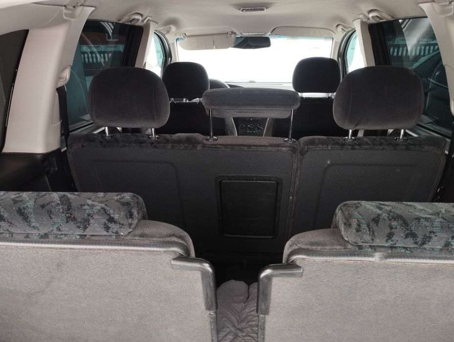 Продам автомобиль Опель зафира А