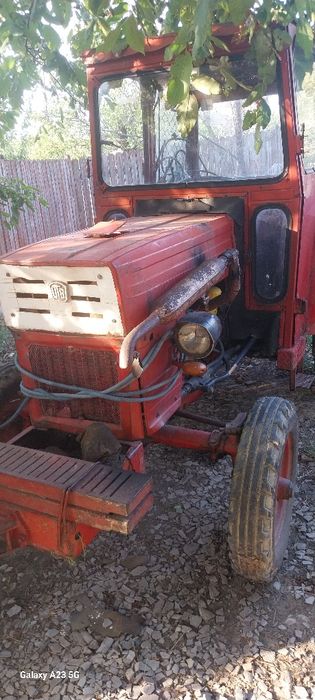 Vand tractor 445
